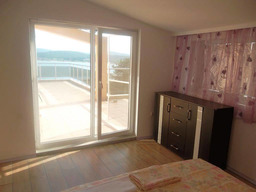 Safo Apartments And Rooms ソゾポル エクステリア 写真